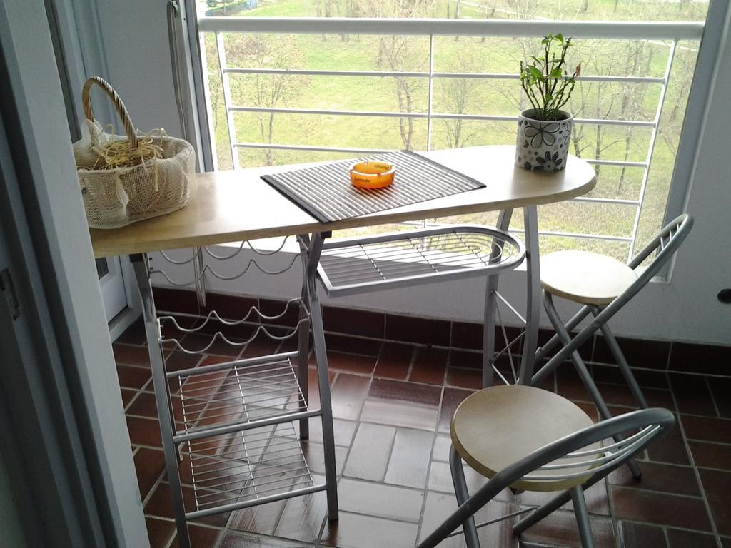 Apartment Karlos *